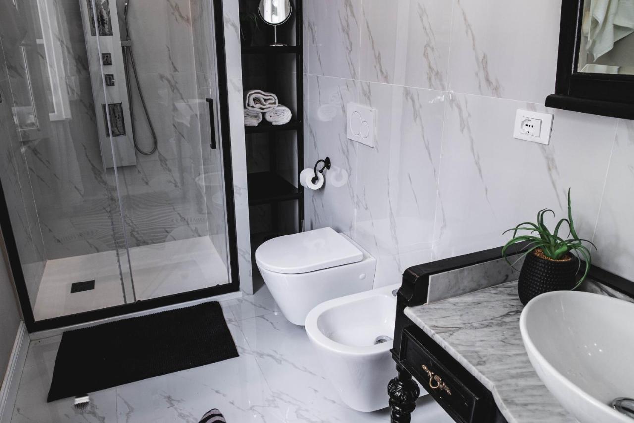 Belvedere Luxury Apartment, View On The Lucca Walls Extérieur photo